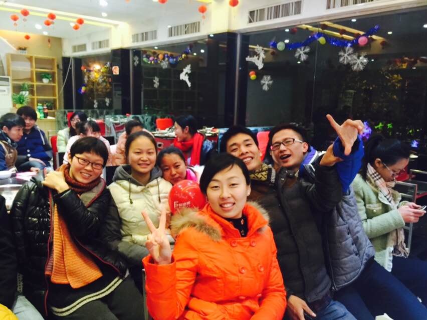 易視界精英歡樂(lè )元旦喜迎2015