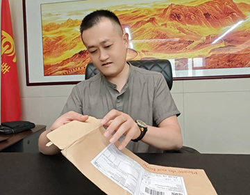 易視界品牌創(chuàng  )始人陳奇先生榮獲世衛組織特聘專(zhuān)家英國皇家醫學(xué)會(huì )院士雙重加冕